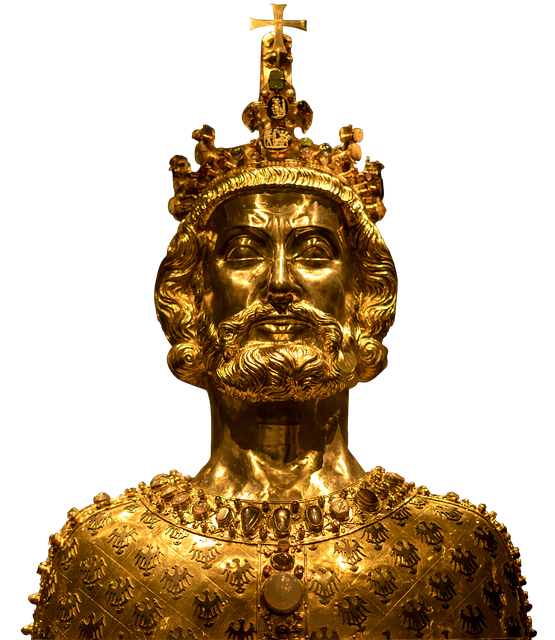 gold statue 2